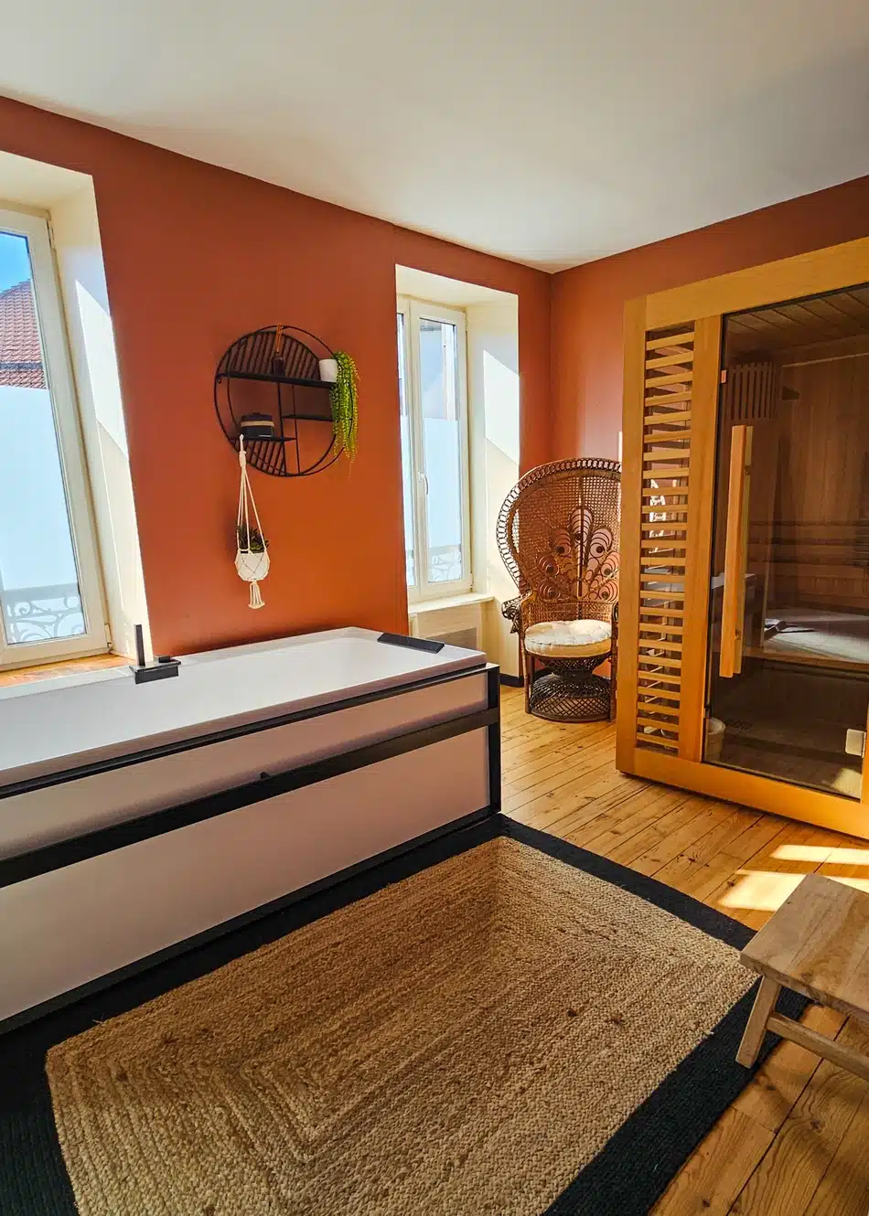 Prestation de photographie de air b'n'b pour la location avec spa d'Un Air de Renouveau à Bagnères de Bigorre.