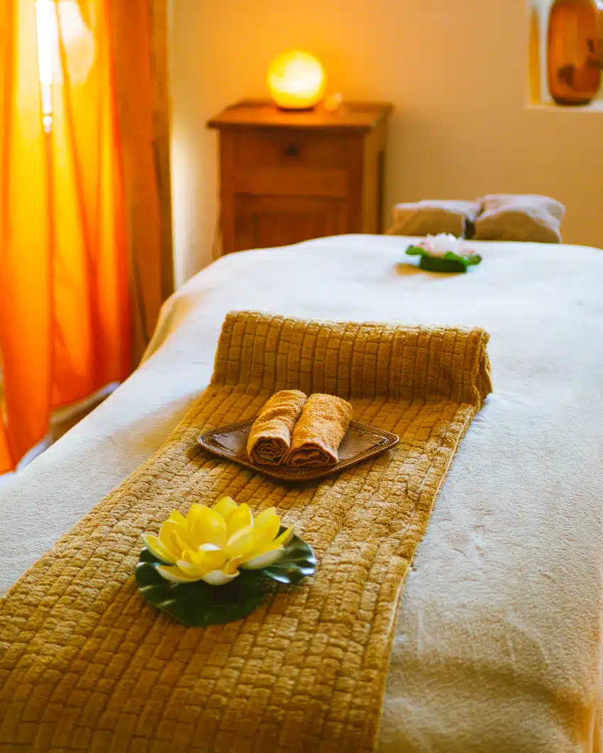 Prestation de photographie d'entreprise pour Les Chemains d'Isa, cabinet de massage bien-être à Bagnères de Bigorre.