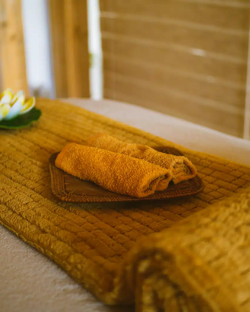Prestation de photographie d'entreprise pour Les Chemains d'Isa, cabinet de massage bien-être à Bagnères de Bigorre.