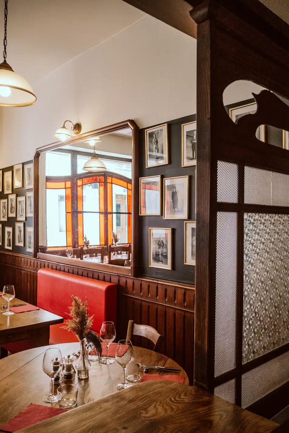 Photographie d'entreprise pour le restaurant vintage La Courte Echelle à Bagnères de Bigorre